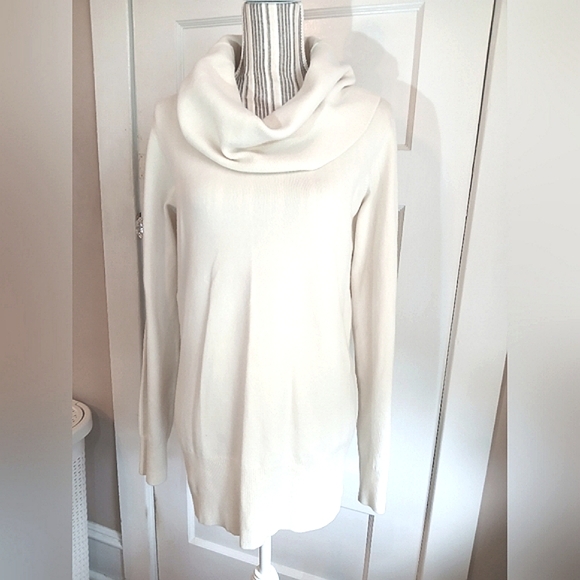 French Connection cowl neck, tunic length cream colored soft sweater - l - Picture 3 of 10